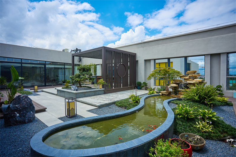 Corporate Exterior09